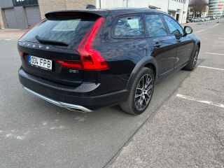 Volvo V90 Cross Country 2.0 173kW