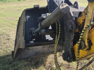 JCB JZ140LC