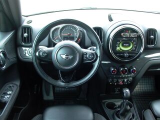 MINI Countryman Cooper D ALL4 2.0 110кВ