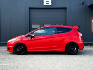 Ford Fiesta 1.6 134кВ