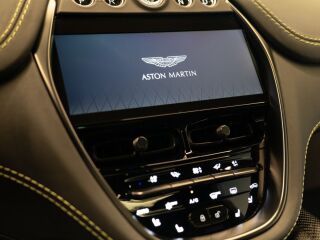 Aston Martin DBX 707 4.0 V8 520kW