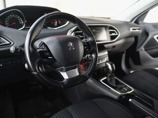 Peugeot 308 Allure PureTech 1.2 96кВ