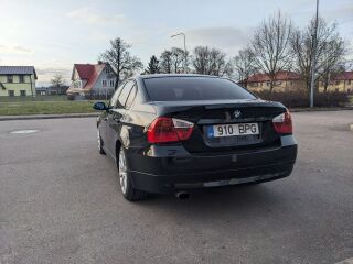 BMW 318 2.0 90kW