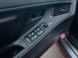 BMW 850 5.0 V12 220кВ