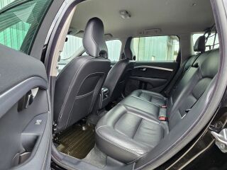 Volvo XC70 Summum Onyx Black 2.0 D4 133kW