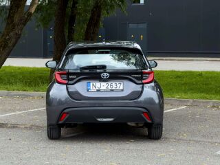 Toyota Yaris Active Plus 1.5 68кВ