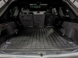Audi Q7 S-Line plus Quattro 3.0 200кВ