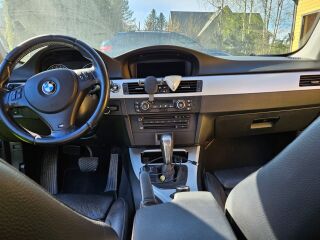 BMW 320 2.0 130kW