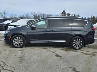 Chrysler Pacifica Pinnacle 3.6 V6 Pentastar 162kW
