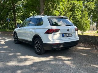 Volkswagen Tiguan Comfortline 2.0 110кВ