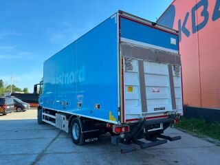 Mercedes-Benz Actros 1833 4x2 240kW