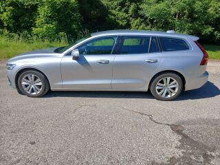 Volvo V60 Momentum Advanced Edition 2.0 140kW
