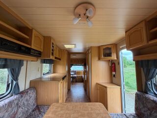 Knaus AZUR 540 TL/TK Põhjamaine