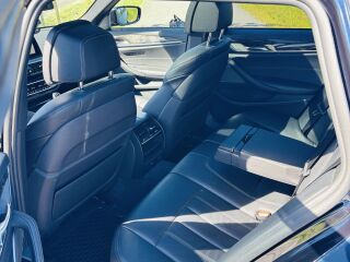 BMW 530 xDrive M-pakett 3.0 195кВ