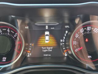 Dodge Challenger R/T 5.7 V8 280kW