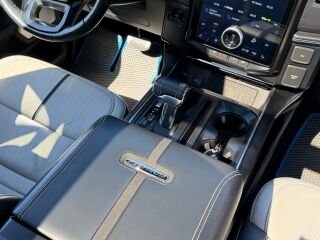 Ford F-150 Lightning Platinum Extended Range SuperCrew