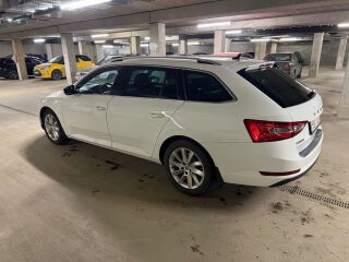 Skoda Superb 1.6 88kW