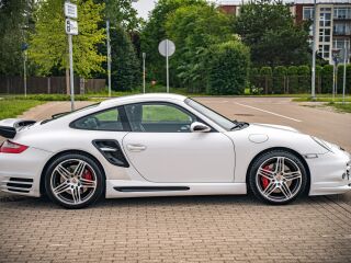 Porsche 911 3.6 353кВ