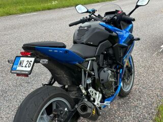Suzuki GSX8R 61кВ