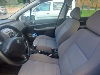 Peugeot 307 1.6 80кВ
