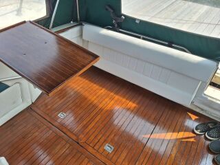 Sea Ray 250DA R6 221kW