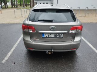 Toyota Avensis Luxury 1.8 108kW