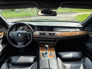 BMW 740 3.0 R6 225kW