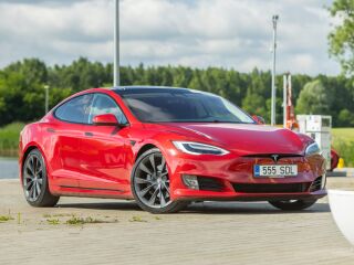 Tesla Model S Dual Motor 386kW 158кВ