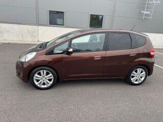 Honda Jazz 1.3 73кВ