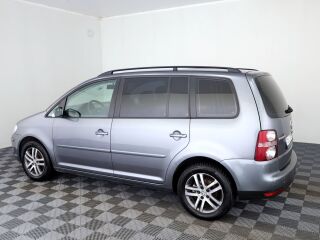 Volkswagen Touran Comfortline Facelift 1.9 TDI 77kW