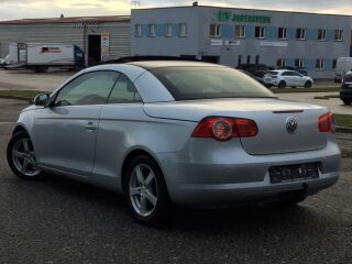 Volkswagen Eos Cabrio Comfortline 2.0 R4 FSi 110kW