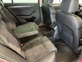 Skoda Superb Combi Elegance 2.0 110kW