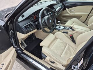 BMW 523 M-paket 2.5 140кВ