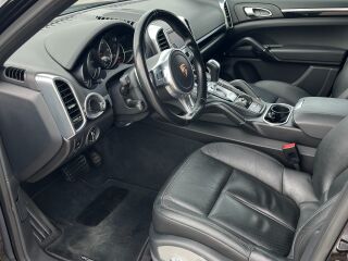 Porsche Cayenne PLATINUM EDITION 180kW
