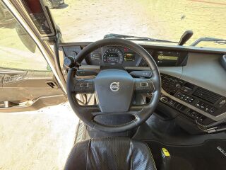 Volvo FH16 750 8x4*4 552kW