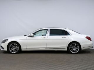 Mercedes-Benz Mercedes-Maybach 4MATIC 4.0 345kW