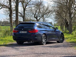 BMW 530 xDrive Sport Line Pano H&K 3.0 195kW