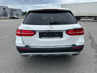 Mercedes-Benz E 220 4MATIC All Terrain 9G Tronic 2.0 143kW