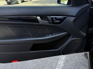 Mercedes-Benz C 63 AMG EDITION 507 6.2 373kW