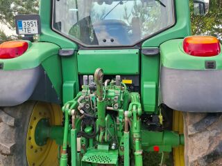 John Deere 6430