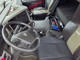 Volvo FM500 8X4*4 HMF 2620K5 375kW