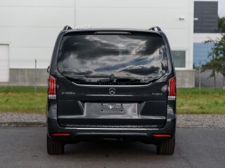 Mercedes-Benz V 300 AMG NIGHT 4MATIC FACELIFT LONG MY25 2.0 BlueTEC 174kW