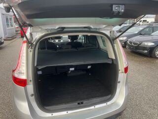 Renault Grand Scenic Dynamique ATM 2.0 103кВ