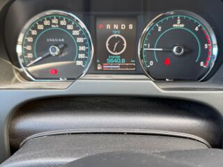 Jaguar XF 2.2 140kW