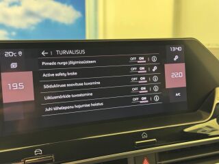 Citroen C4 Shine PureTech 130 AT8 1.2 96kW