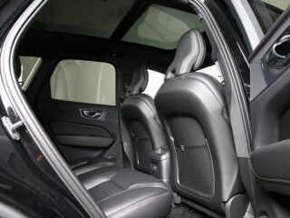Volvo XC60 AWD ULTIMATE BLACK EDITION LUXURY 2.0 T8 Recharge Long Range Plug-In-Hybrid 335kW