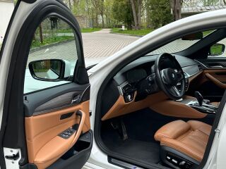 BMW 520 xDrive M-Sportpakett 2.0 140kW