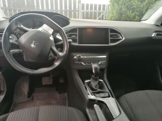 Peugeot 308 1.2 96kW