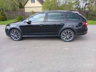 Skoda Octavia Scout 2.0 135kW