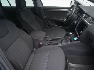 Skoda Octavia Elegance Combi 1.5 96kW